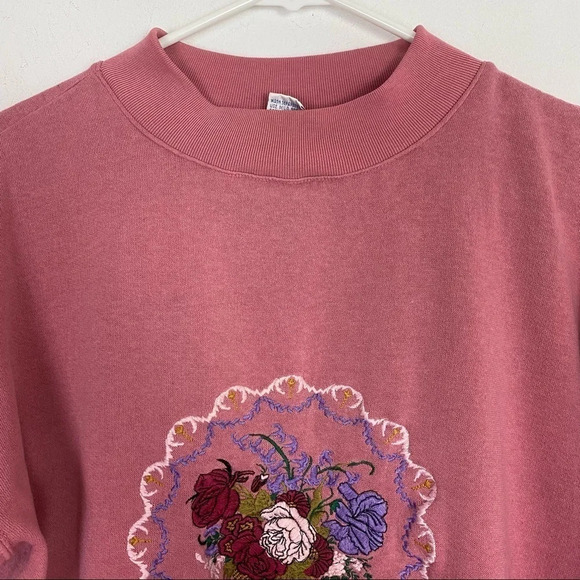 Vintage 90s Flower Embroidered Mockneck Pullover Floral Pink Sweatshirt Small - Picture 3 of 12